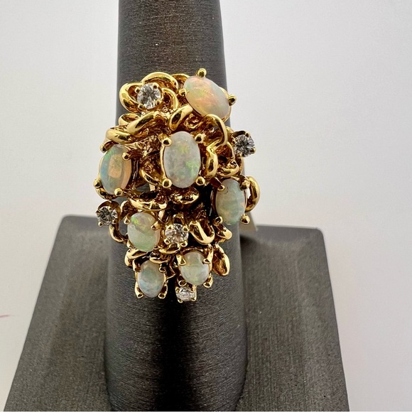 Vintage Jewelry - Vintage 14k Gold Diamond & Opal Ring